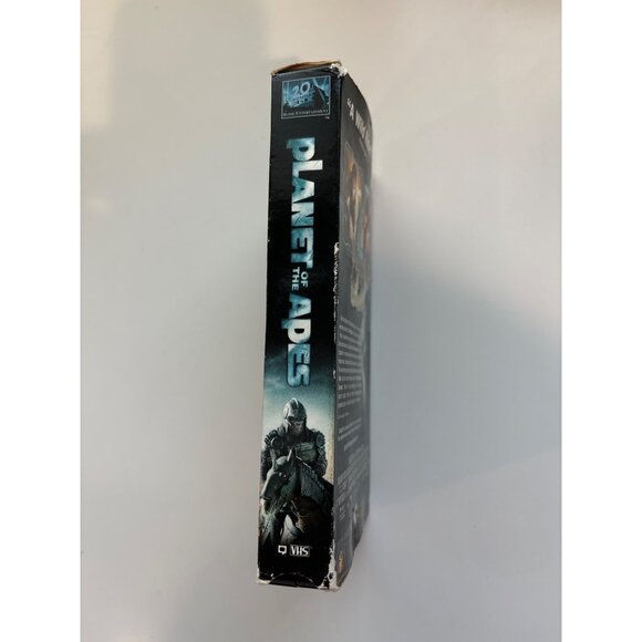 Planet Of The Apes VHS 2001 Movie Starring Mark Wahlberg - Picture 5 of 7
